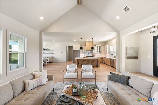 227 Glenview Circle, Belton, TX 76513