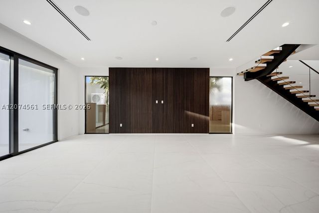 1334 NE 16 Ter, Fort Lauderdale, FL 33304