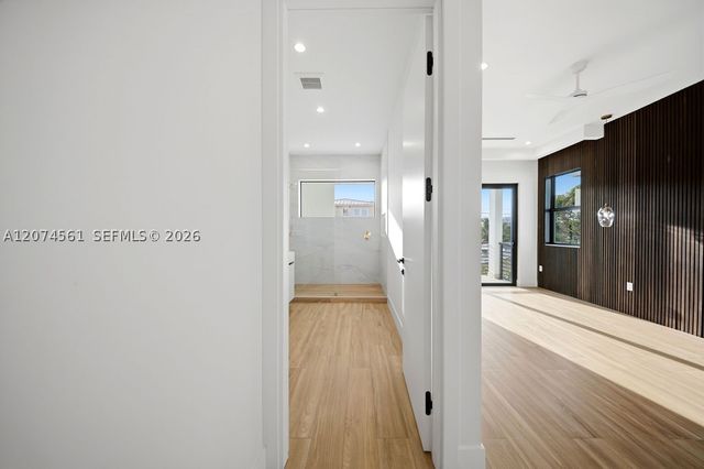 1334 NE 16 Ter, Fort Lauderdale, FL 33304