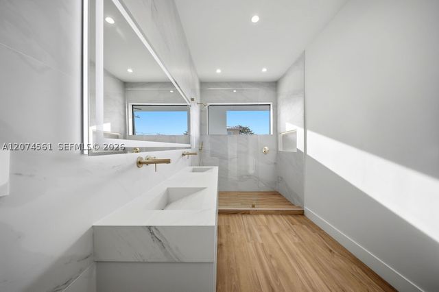1334 NE 16 Ter, Fort Lauderdale, FL 33304