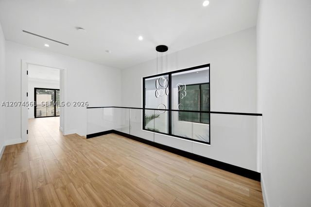 1334 NE 16 Ter, Fort Lauderdale, FL 33304