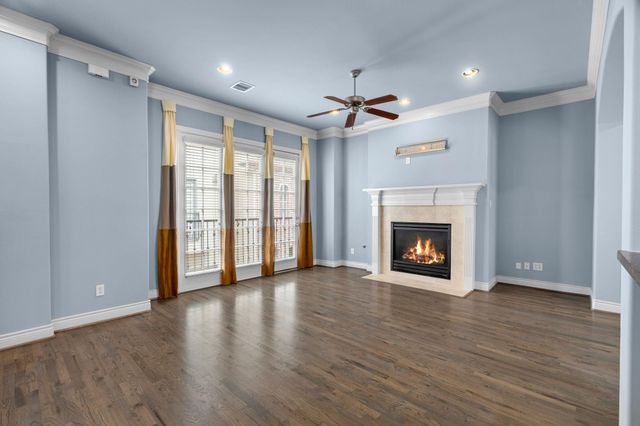 2820 Sherwin Street, Houston, TX 77007