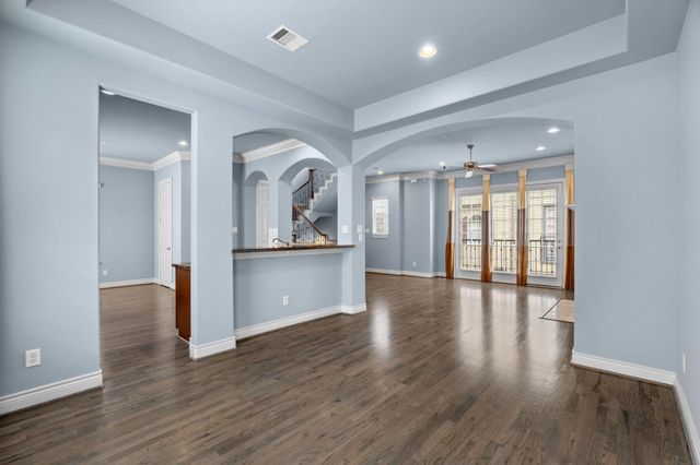 2820 Sherwin Street, Houston, TX 77007