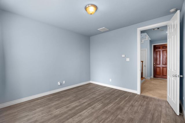 2820 Sherwin Street, Houston, TX 77007