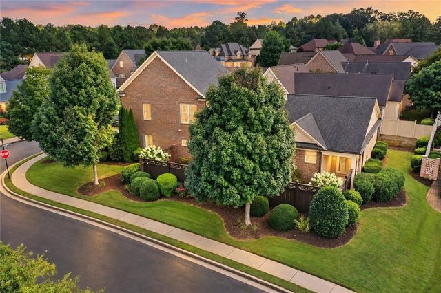173 Cadence Trail, Canton, GA 30115
