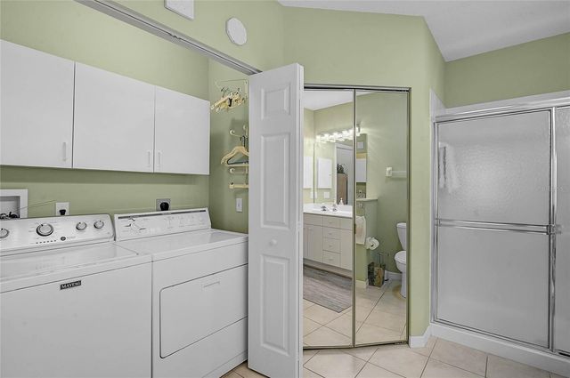 414 LAUREL LAKE DRIVE 204, Venice, FL 34292