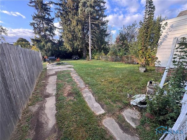 805 Kipling Drive, Toledo, OH 43612