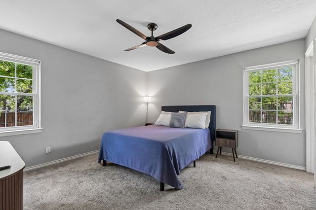 301 N Cottonwood Drive, Richardson, TX 75080