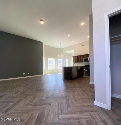 6043 Summer Ridge, Sunland Park, NM 88008