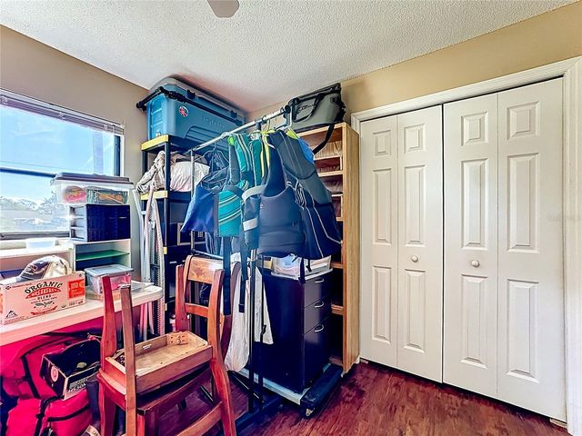 5511 KING AVENUE, Zellwood, FL 32798