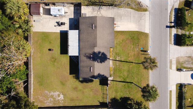 5511 KING AVENUE, Zellwood, FL 32798