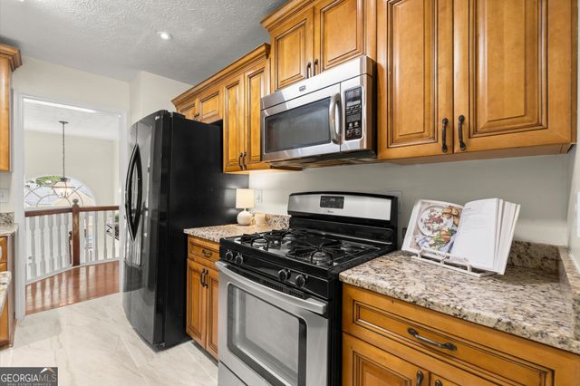 707 Rising Way, Woodstock, GA 30189