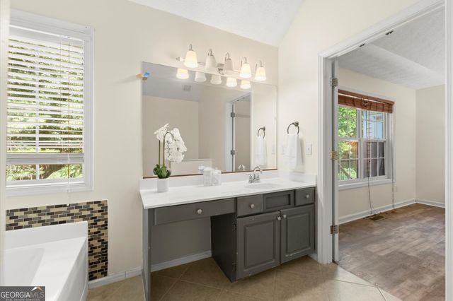 707 Rising Way, Woodstock, GA 30189