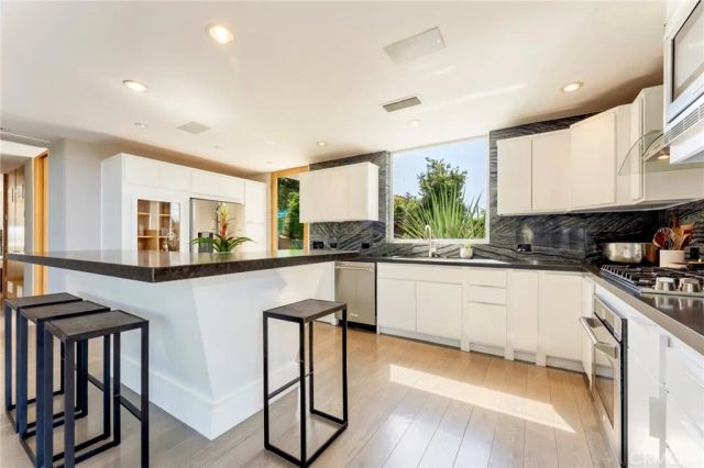 779 Norumbega, Monrovia, CA 91016