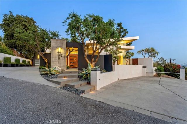 779 Norumbega, Monrovia, CA 91016