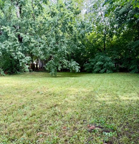 1N649 Main Street, Glen Ellyn, IL 60137