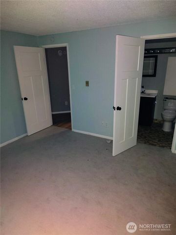 110 SW 116th Street #A11, Seattle, WA 98146
