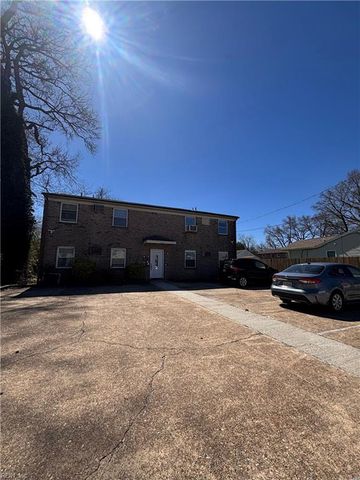 1125 Meads RD, Norfolk, VA 23505