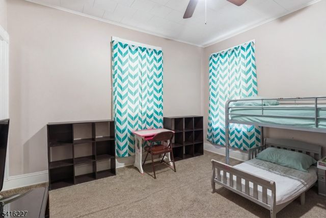 30 2Nd St, Elizabeth City, NJ 07206