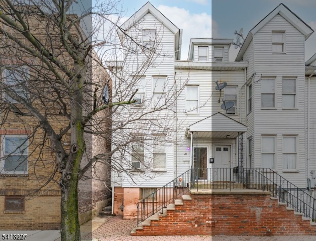 30 2Nd St, Elizabeth City, NJ 07206