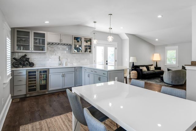 1808 Lillian St, Nashville, TN 37206