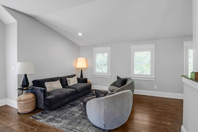 1808 Lillian St, Nashville, TN 37206