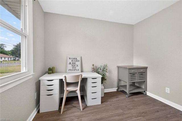 203 Roane DR, Hampton, VA 23669
