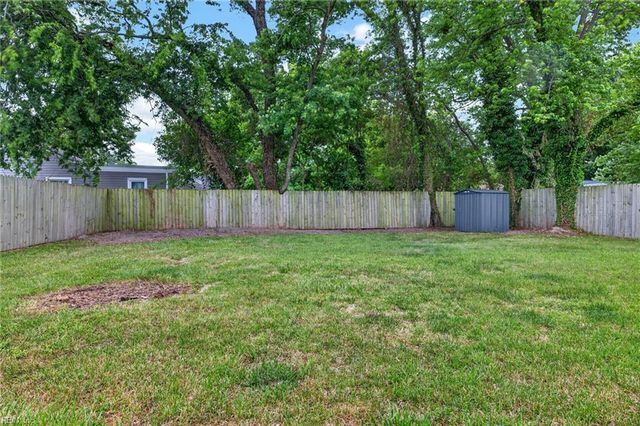 203 Roane DR, Hampton, VA 23669