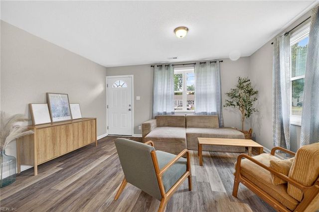 203 Roane DR, Hampton, VA 23669