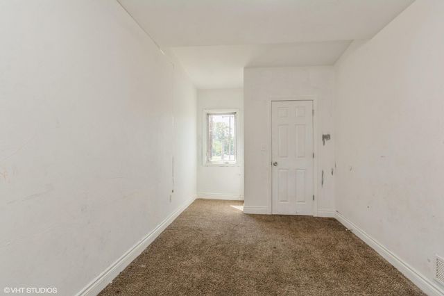 5664 Walter Avenue, Hammond, IN 46320