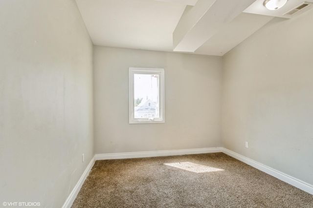 5664 Walter Avenue, Hammond, IN 46320