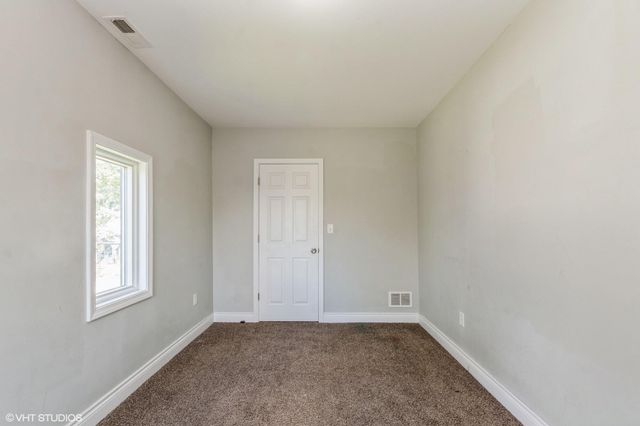 5664 Walter Avenue, Hammond, IN 46320