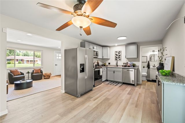225 Lawson Avenue, New Lebanon, OH 45345