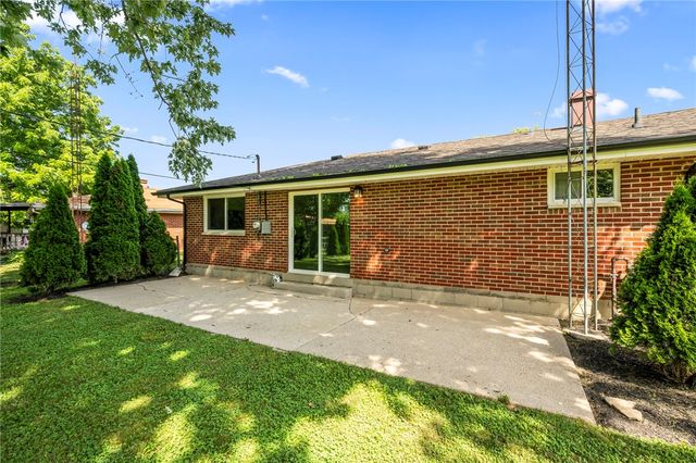 225 Lawson Avenue, New Lebanon, OH 45345