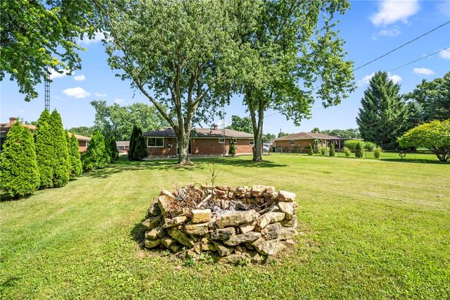 225 Lawson Avenue, New Lebanon, OH 45345