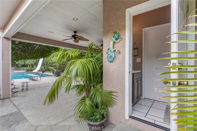 9340 Burnet, North Hills, CA 91343
