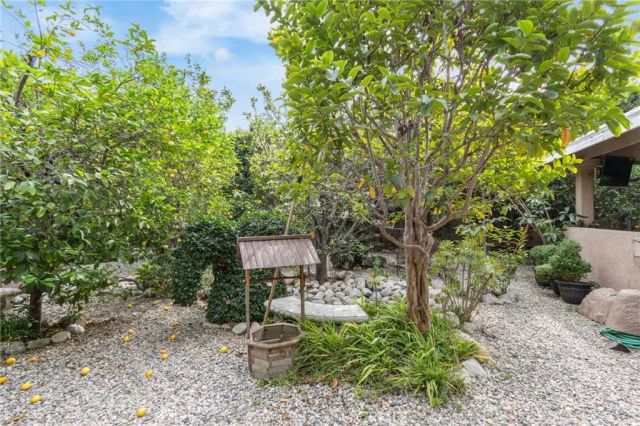 9340 Burnet, North Hills, CA 91343