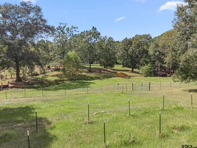 3184 S FM 752, Rusk, TX 75785