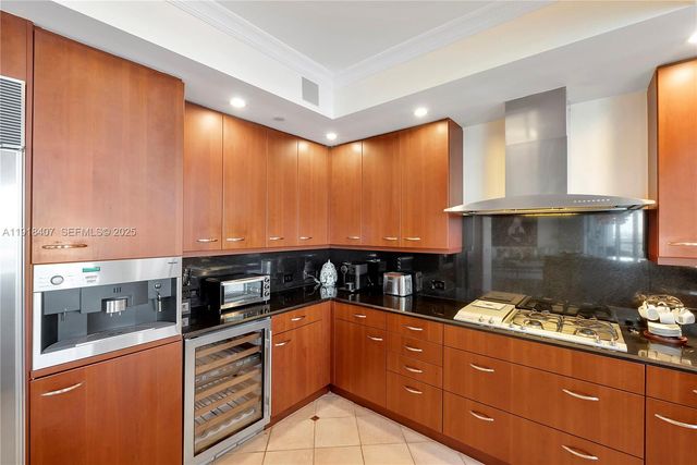 6000 Island Boulevard 2406, Aventura, FL 33160
