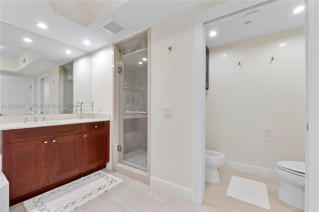 6000 Island Boulevard 2406, Aventura, FL 33160