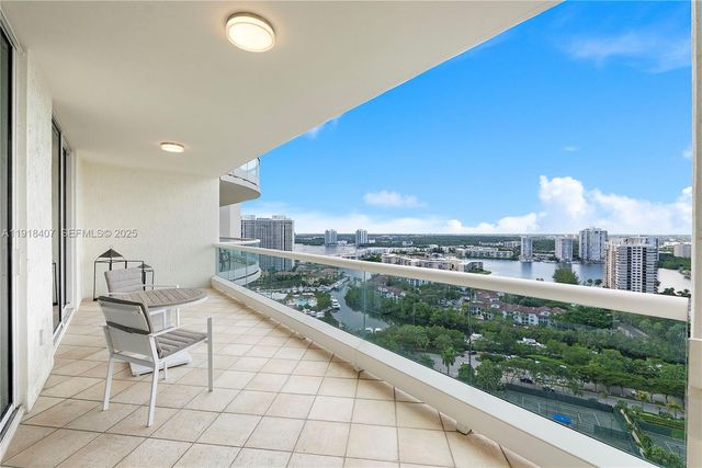 6000 Island Boulevard 2406, Aventura, FL 33160