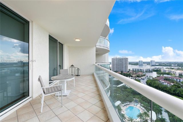 6000 Island Boulevard 2406, Aventura, FL 33160
