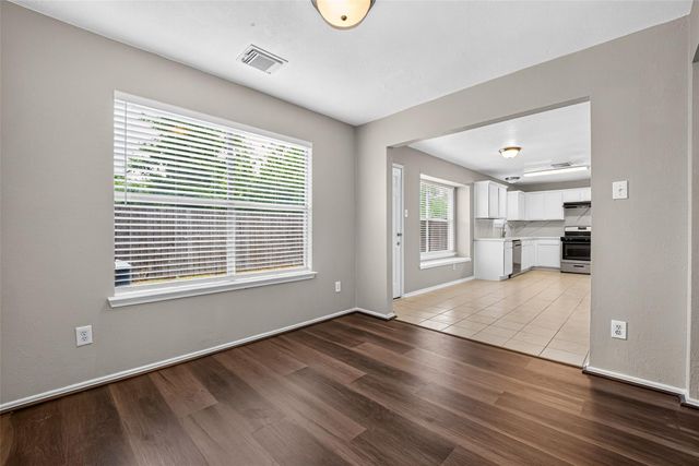 9707 Royal Crest Way, Houston, TX 77083