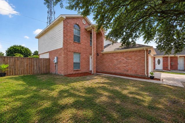 9707 Royal Crest Way, Houston, TX 77083