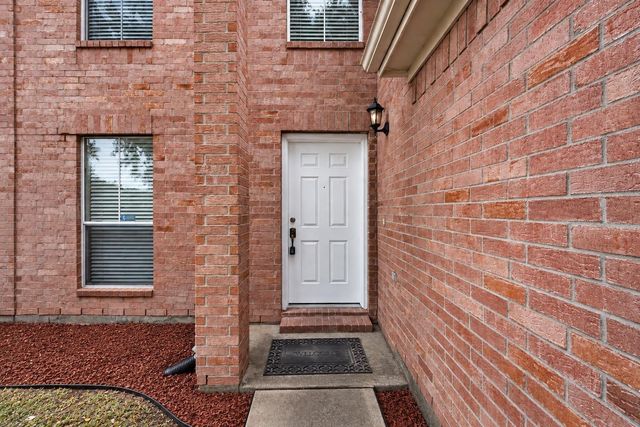 9707 Royal Crest Way, Houston, TX 77083