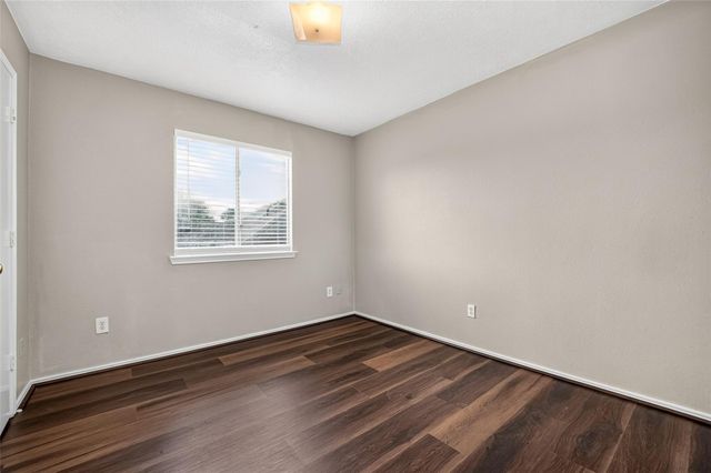 9707 Royal Crest Way, Houston, TX 77083