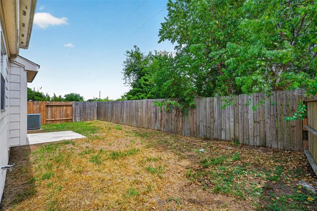 9707 Royal Crest Way, Houston, TX 77083