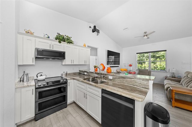 267 OAK LANE WAY, Ocala, FL 34472