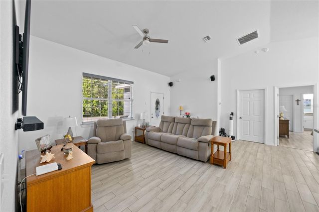 267 OAK LANE WAY, Ocala, FL 34472