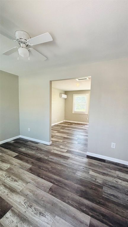 260 S CORINTH Street 246, Dallas, TX 75203